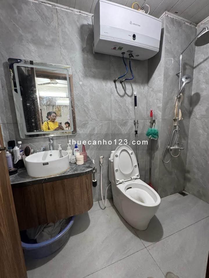 Cao ốc Phú Nhuận cho thuê căn 85m2, 2PN, đầy đủ nội thất giá thuê chỉ 13 triệu/tháng - Ảnh 3