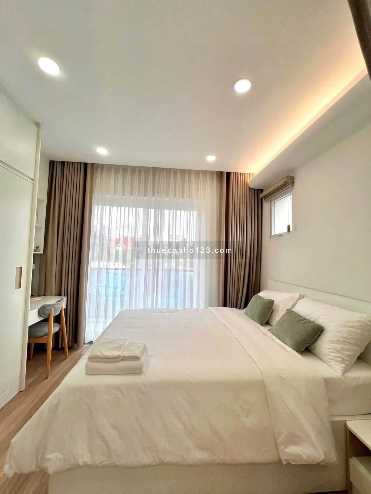 Cho thuê căn hộ tách bếp Nguyễn Trãi DT 40m2, 1N, full nội thất, có ban công giá 7 triệu - Ảnh 3