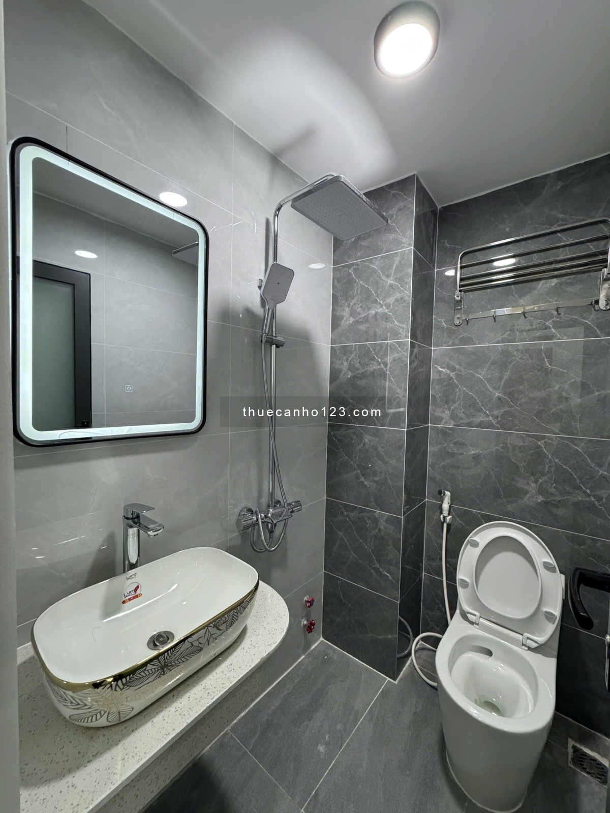 căn hộ mini ban công view toàn cảnh bếp xa Thích Quảng Đức gần Bình Thạnh , Quận 1, Quận 3 - Ảnh 5