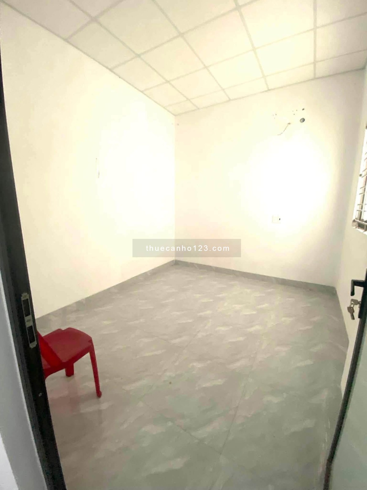 Cho thuê nhà đất 4 tầng 4 phòng ngủ 102m2 - Ảnh 6