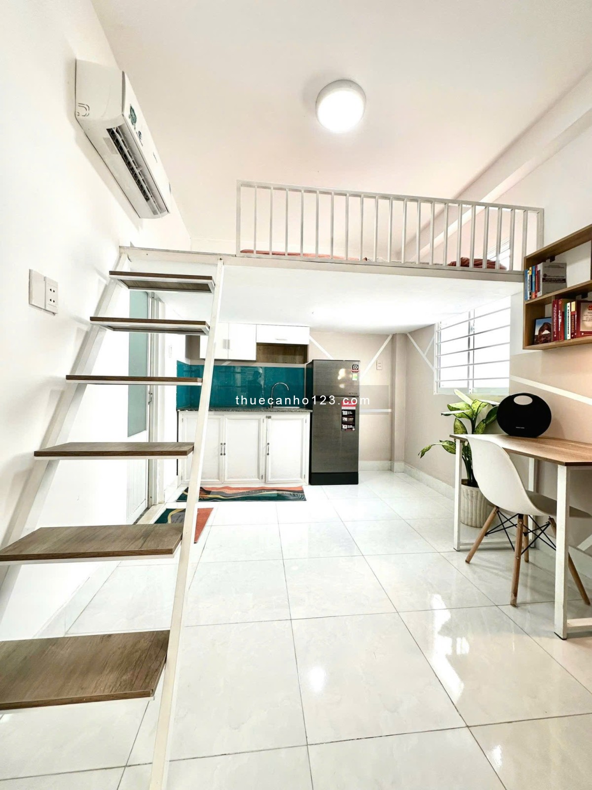 Cho thuê duplex cửa sổ trời nằm ở Dương Quãng Hàm - Gò Vấp - Ảnh 2