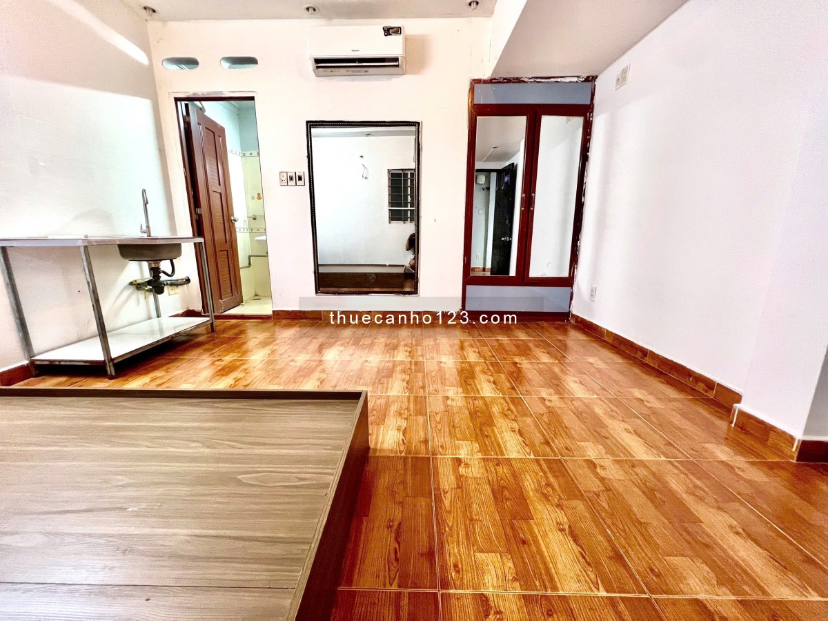Cho thuê căn hộ Studio 40m2 ngay Dương Quảng Hàm có cửa sổ trời, chỉ từ 4 triệu/tháng - Ảnh 2