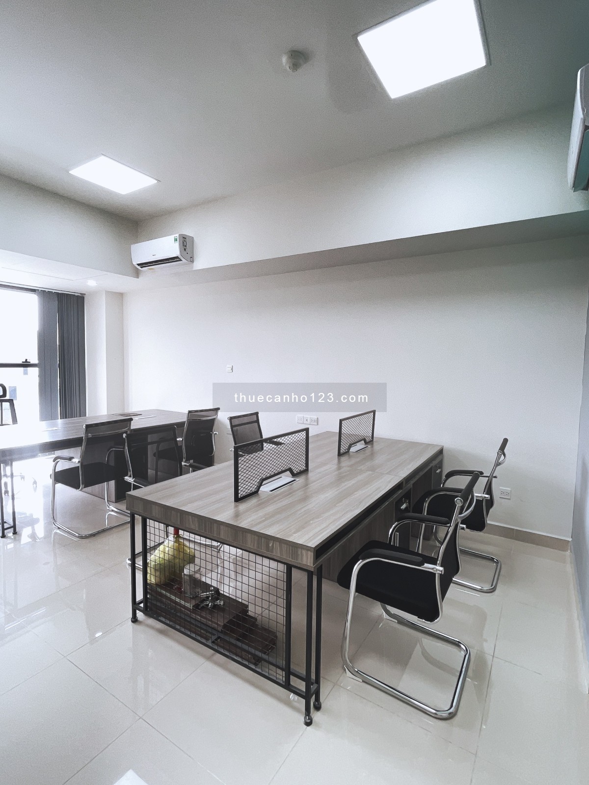 Trống sẵn cho thuê văn phòng full nội thất 43m2 The Sun Avenue - Ảnh 5