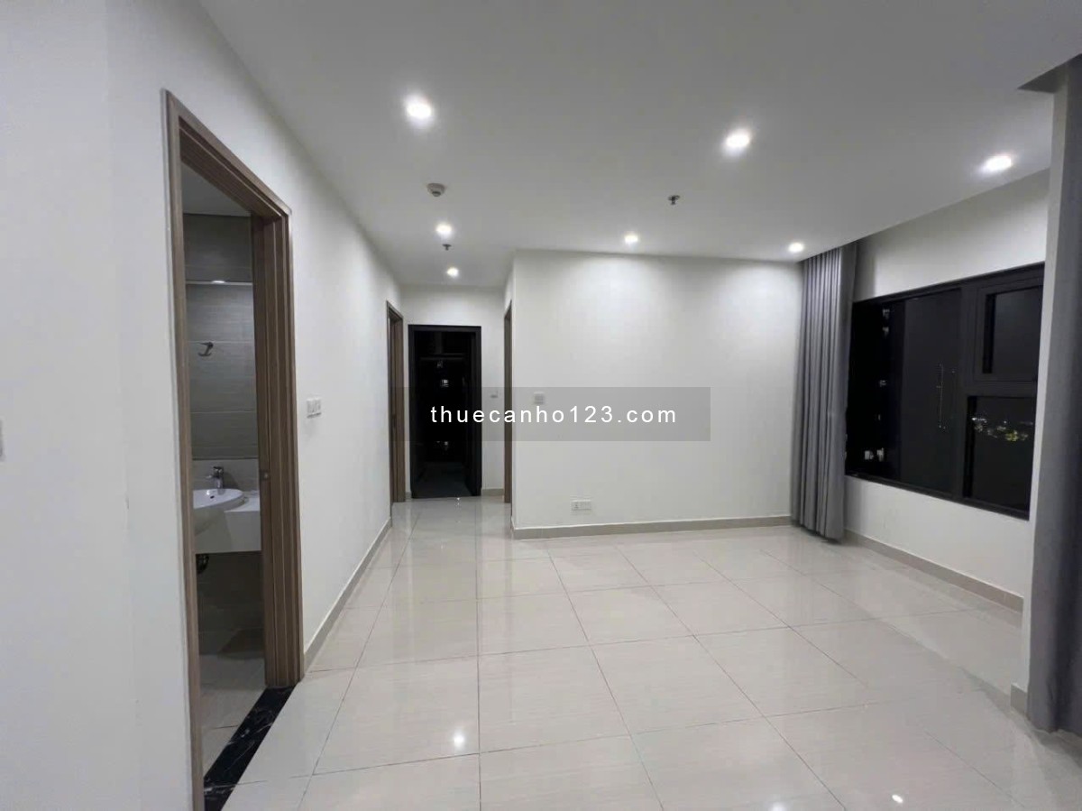 Cần cho thuê căn hộ Oriental Plaza - Âu Cơ có 3PN 103m2, ko Nội Thất Giá 13 Tr/th - Ảnh 1
