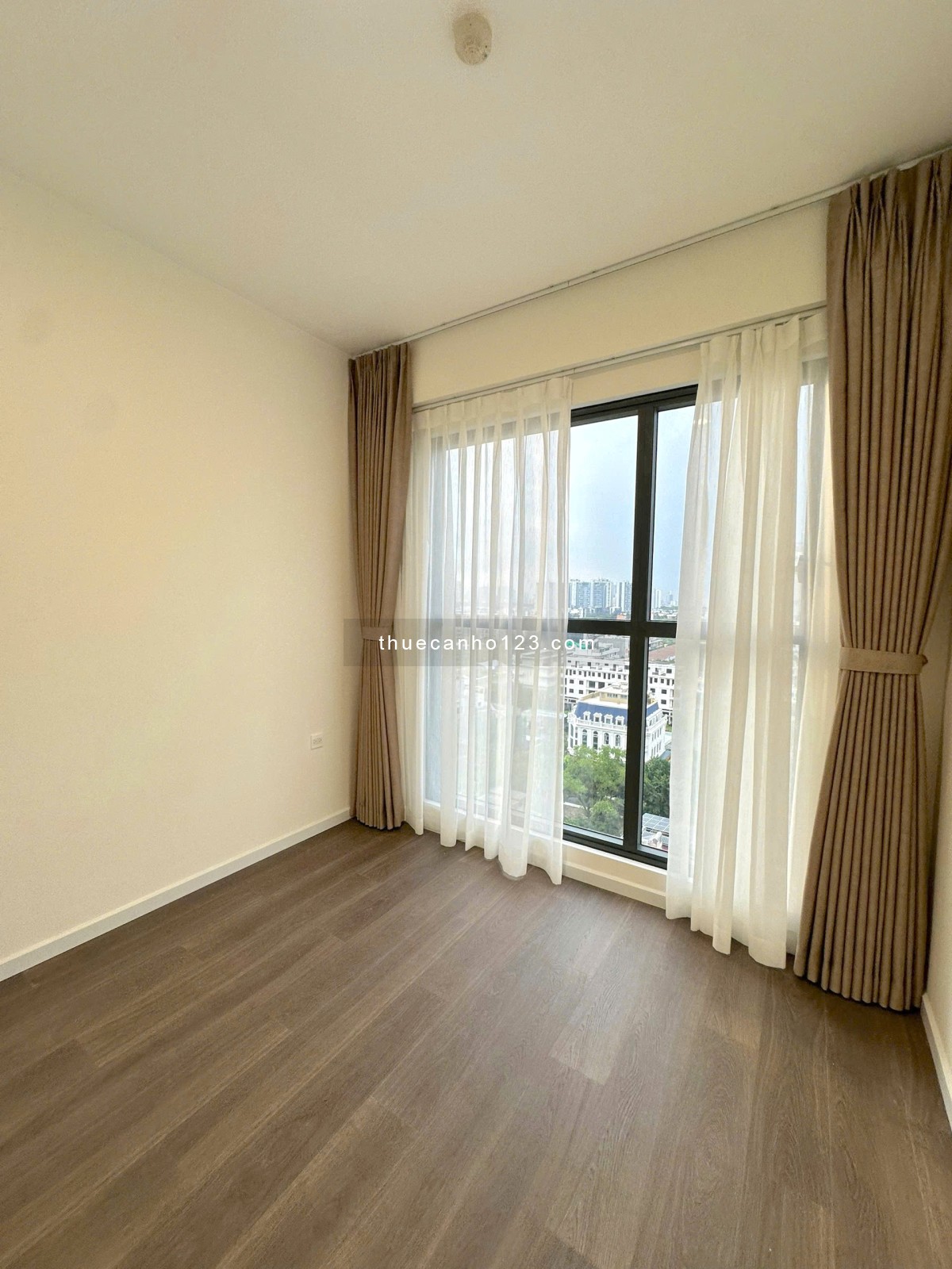 GIÁ TỐT, VIEW ĐẸP - 2PN 2WC VICTORIA VILLAGE FULL BẾP + RÈM + MÁY LẠNH + TỦ ÁO - SẴN NHẬN NHÀ: 14.X - Ảnh 3