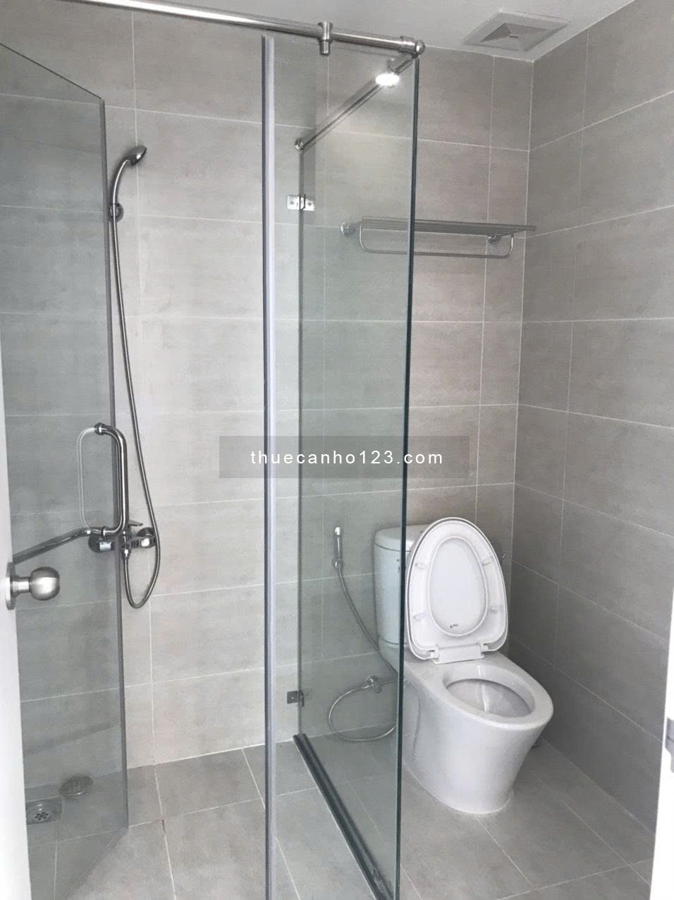 Cho thuê căn hộ Officetel tại Central Premium DT 32m2, 1PN, đủ NT, chỉ 8,5 triệu - Ảnh 1