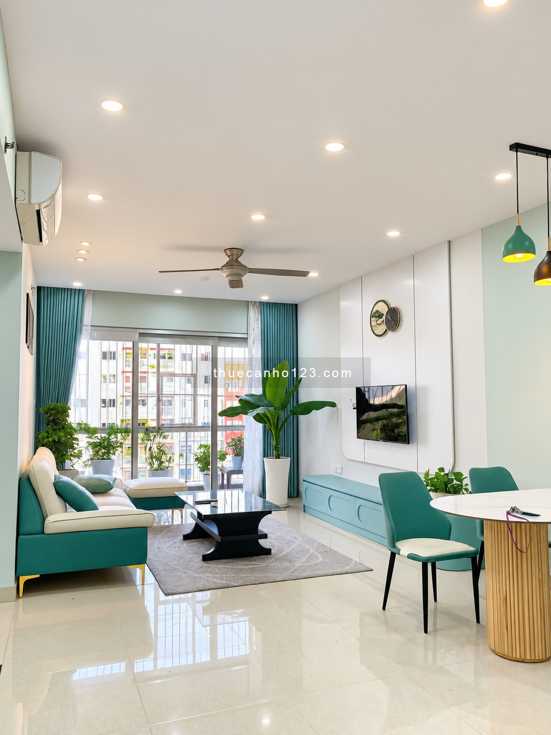 Cho thuê căn hộ cao cấp Charmington La Pointe, Quận 10, DT 50m² (1PN - 1WC), đầy đủ tiện ích, 14tr - Ảnh 1