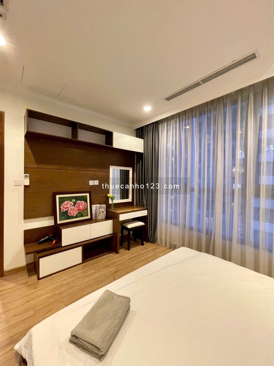 Tôi cần cho thuê ngắn hạn, hoặc dài dạn căn hộ Park 9 chung cư Times city - Ảnh 3