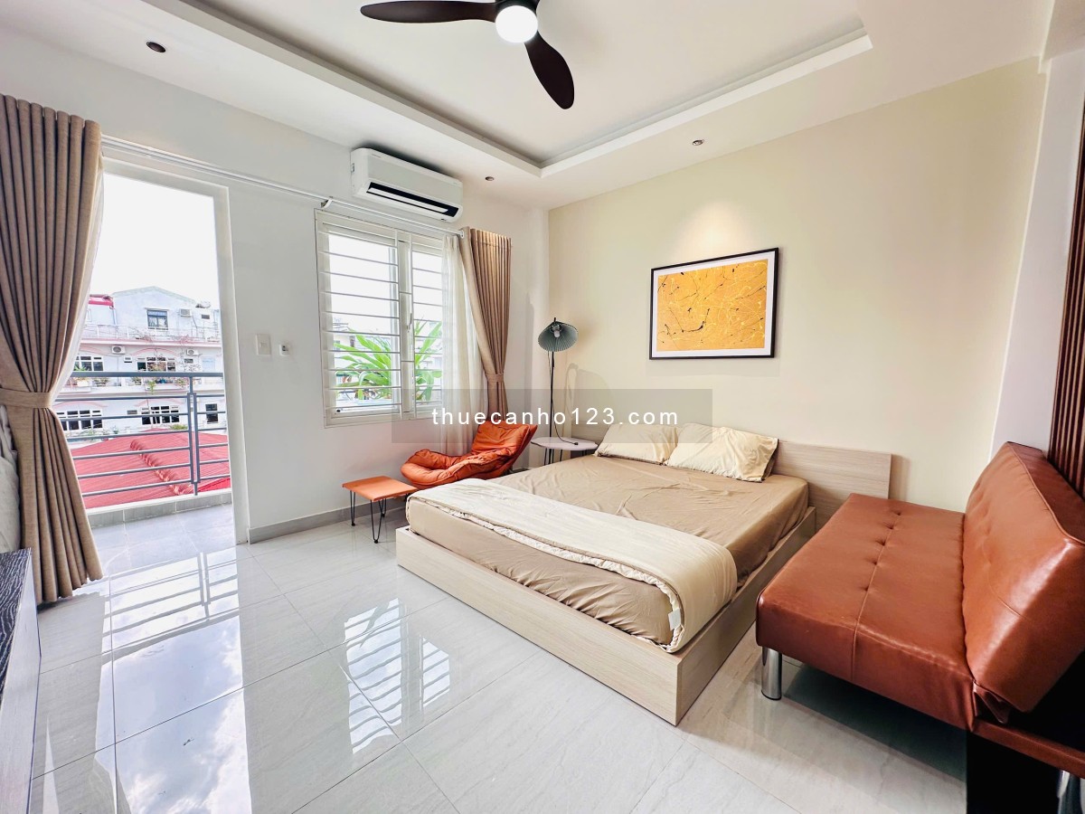 Cho thuê căn hộ mới ban công lớn bếp xa máy giặt riêng Xô Viết Nghệ Tĩnh gần Hàng Xanh , Quận 1,2 - Ảnh 1