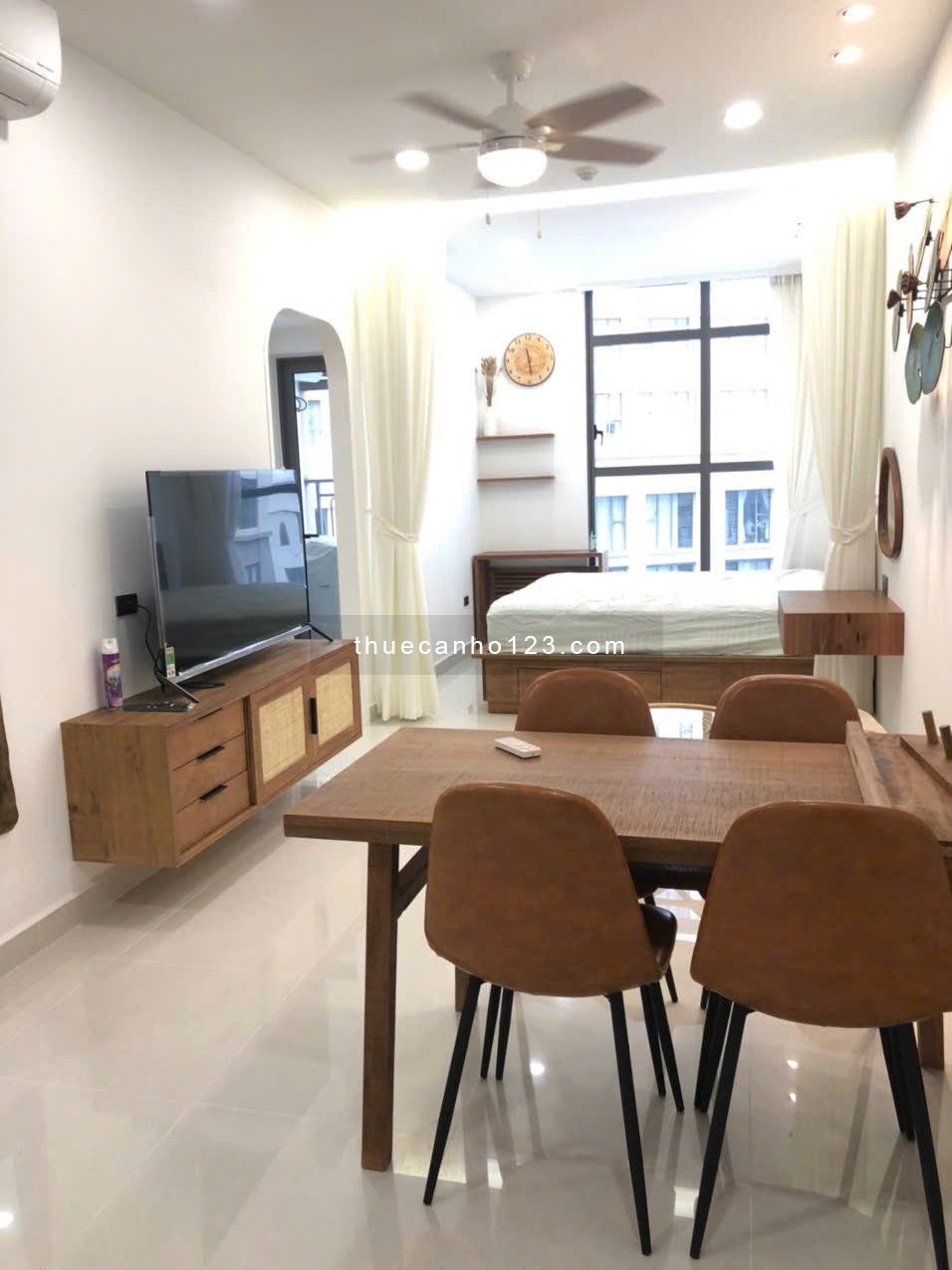 Cần cho thuê officetel Saigon Royal 43m, đủ nội thất, giá 16 triệu/tháng - Ảnh 2