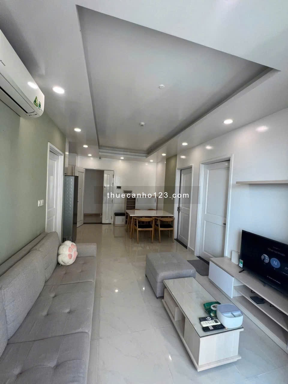 Cộng Hòa Plaza-141 Cộng Hòa căn hộ 3p ngủ giá 12tr/tháng - Ảnh 2