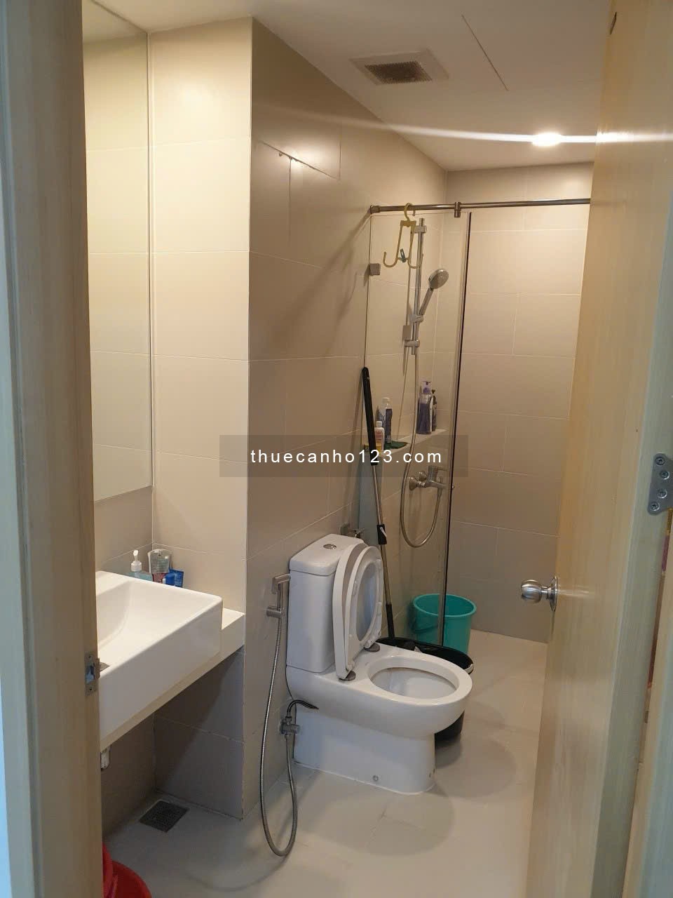 Cho thuê căn hộ CC An Gia Riverside, Quận 7 , 2PN+1WC , full nội thất , giá : 12 triệu LH:0906611859 - Ảnh 3