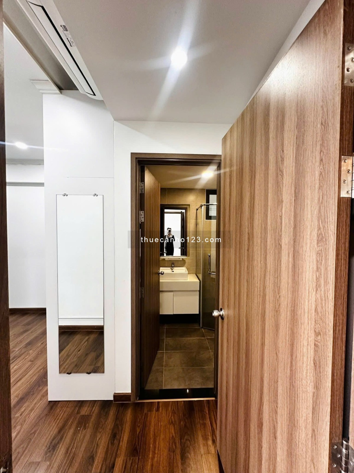 Căn hộ 3 phòng ngủ có nội thất- Satra Eximland,Phan Đăng Lưu giá 18tr/tháng - Ảnh 2