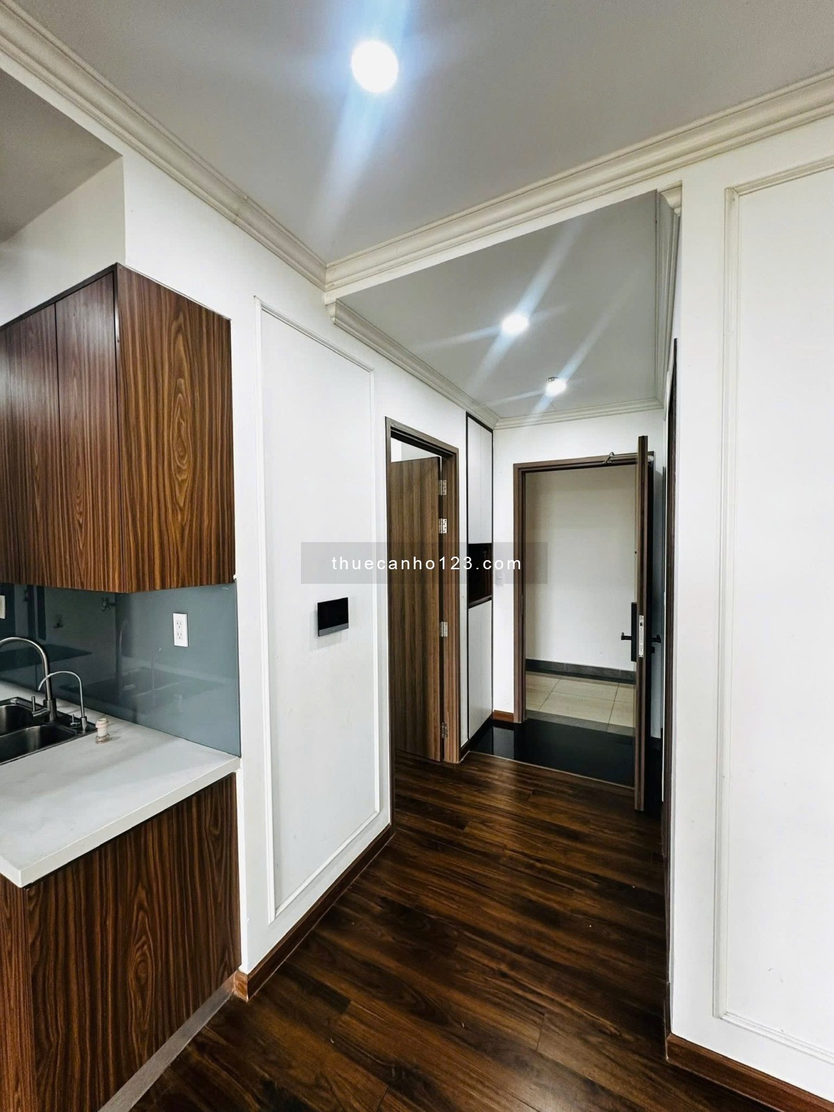 Căn hộ 3 phòng ngủ có nội thất- Satra Eximland,Phan Đăng Lưu giá 18tr/tháng - Ảnh 4