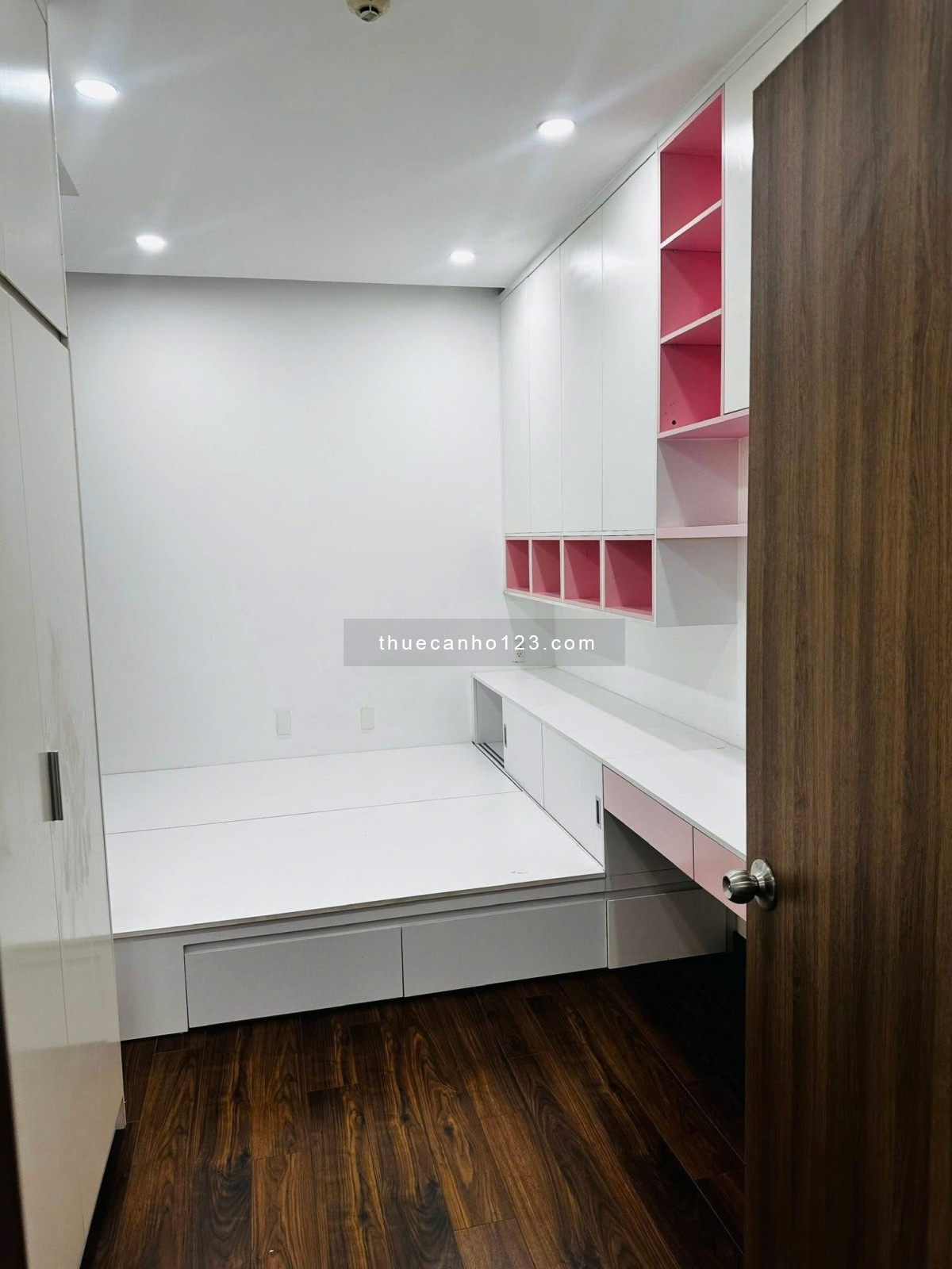 Căn hộ 3 phòng ngủ có nội thất- Satra Eximland,Phan Đăng Lưu giá 18tr/tháng - Ảnh 5
