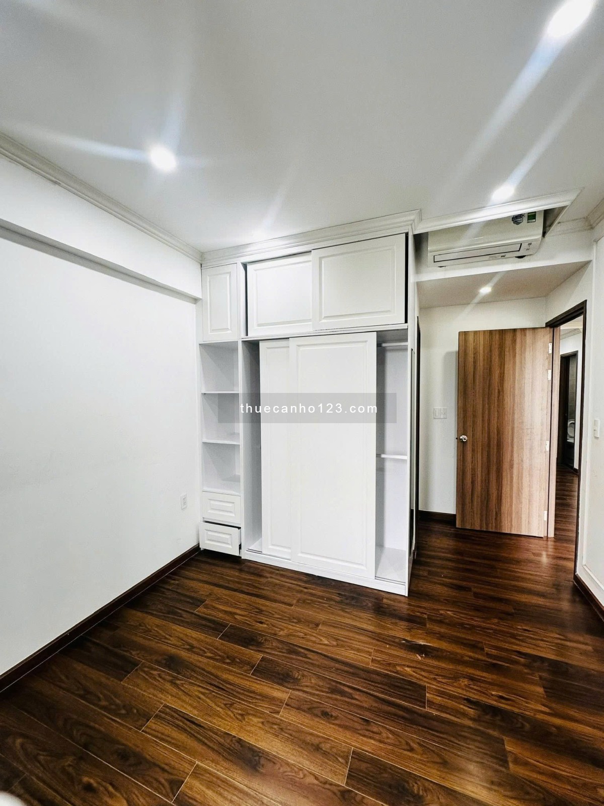 Căn hộ 3 phòng ngủ có nội thất- Satra Eximland,Phan Đăng Lưu giá 18tr/tháng - Ảnh 6