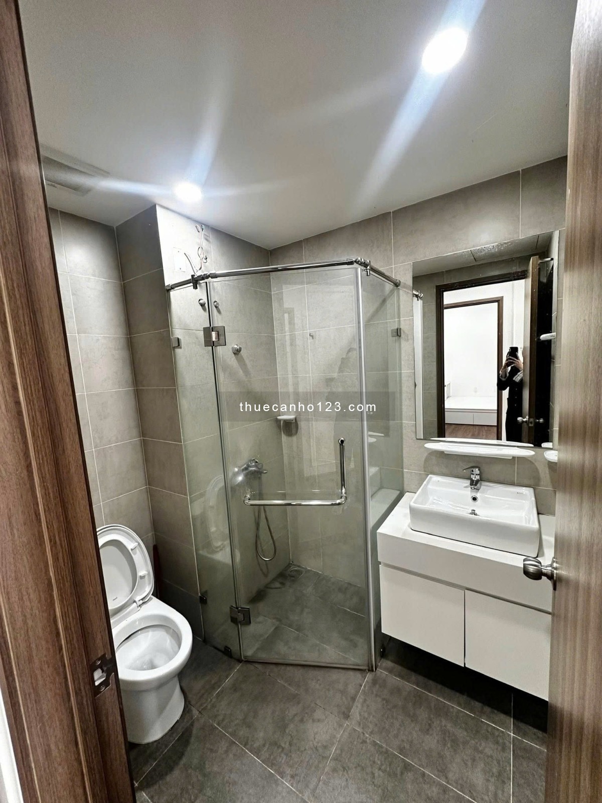 Căn hộ 3 phòng ngủ có nội thất- Satra Eximland,Phan Đăng Lưu giá 18tr/tháng - Ảnh 8