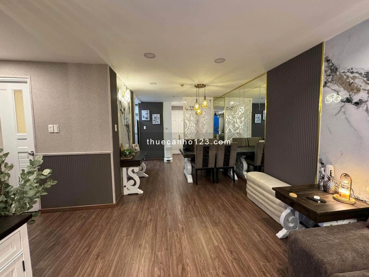 Cho thuê căn hộ Xi Grand Court căn góc 2 Ban Công 3PN, 98m2, Sẵn nội thất giá 22,5 tr/th - Ảnh 3
