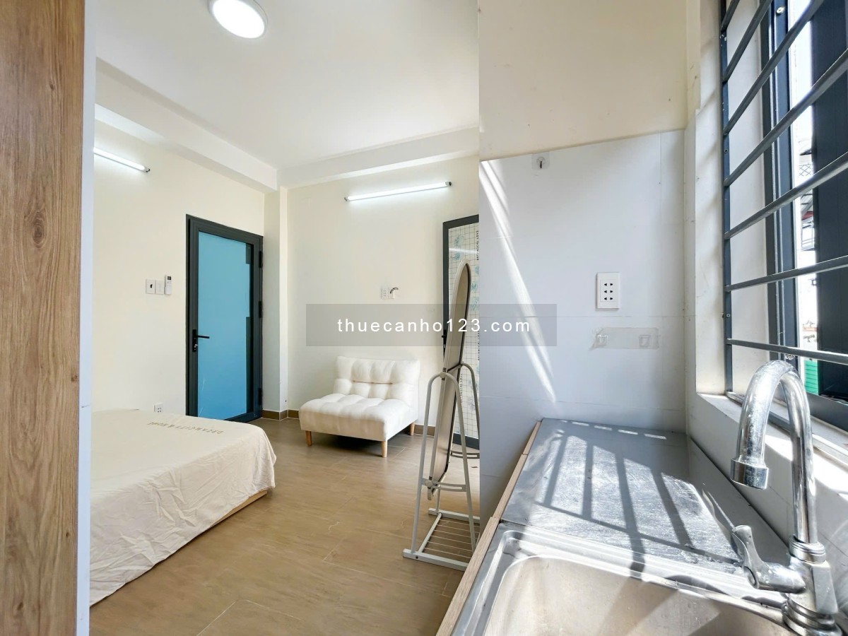 Cho thuê căn hộ Phú Nhuận full nội thất, ban công, gần Phan Đình Phùng giáp quận 1 - 0982174372 - Ảnh 5