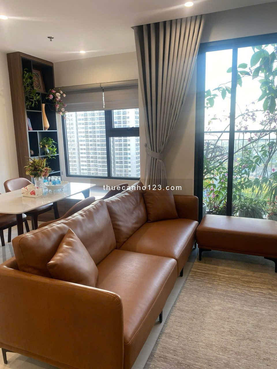 Chính chủ gửi cho thuê căn 2 phòng ngủ 2wc full đồ sạch - đẹp tại Vinhomes Ocean Park - Ảnh 1