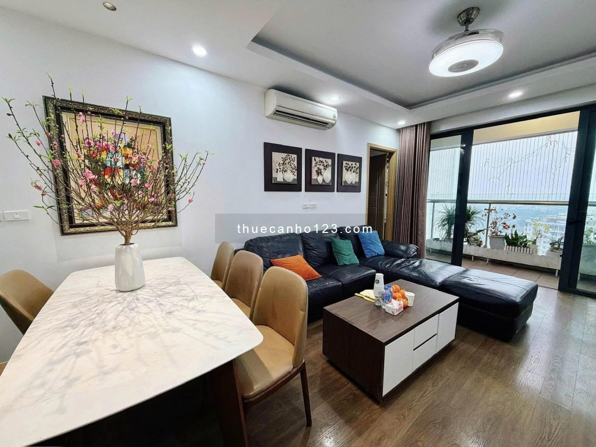 Cho thuê căn góc 3PN, 2 ban công, 103m2 nội thất cao cấp tại chung cư Phúc Yên giá 13,5 triệu/tháng - Ảnh 1