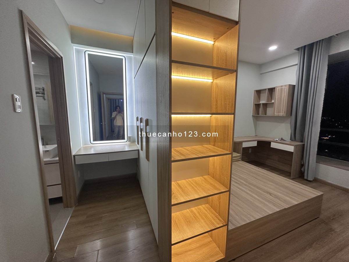 Căn hộ 3 phòng ngủ, có nội thất, ban công, giá 14 triệu - Ảnh 3