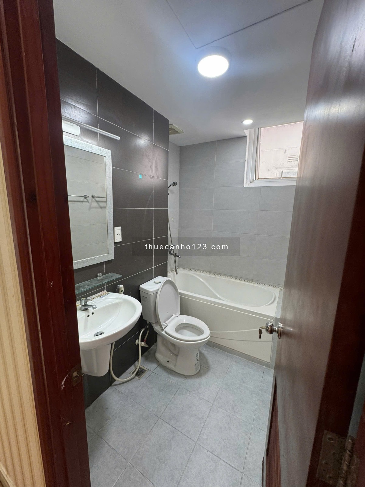 Cho thuê chung cư Ngọc Phương Nam DT 118m2, 3PN2WC, NTCB, giá chỉ 13 triệu/tháng - Ảnh 4