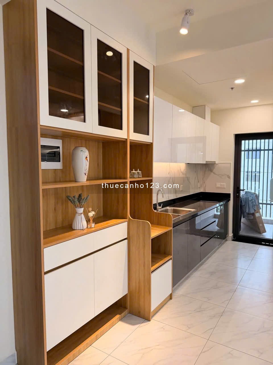 CC Cao cấp Wilton Tower. D1 Bình Thạnh. 68m2 2PN .NTCC. 17.5TR - Ảnh 3