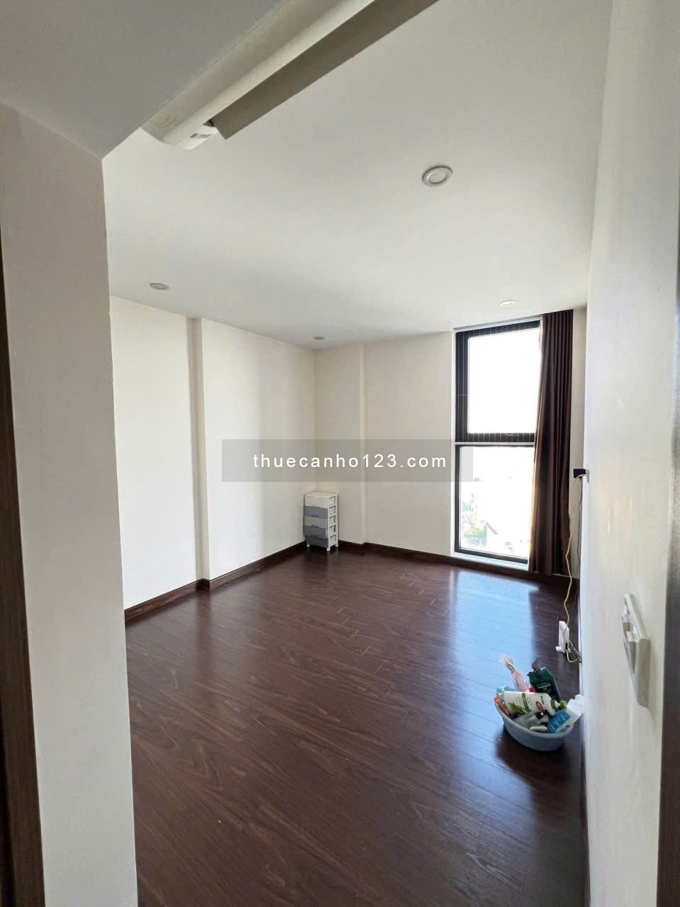 Căn Penthouse Bảy Hiền- 4 phòng ngủ 150m2- giá 17 triệu/ tháng - Ảnh 2