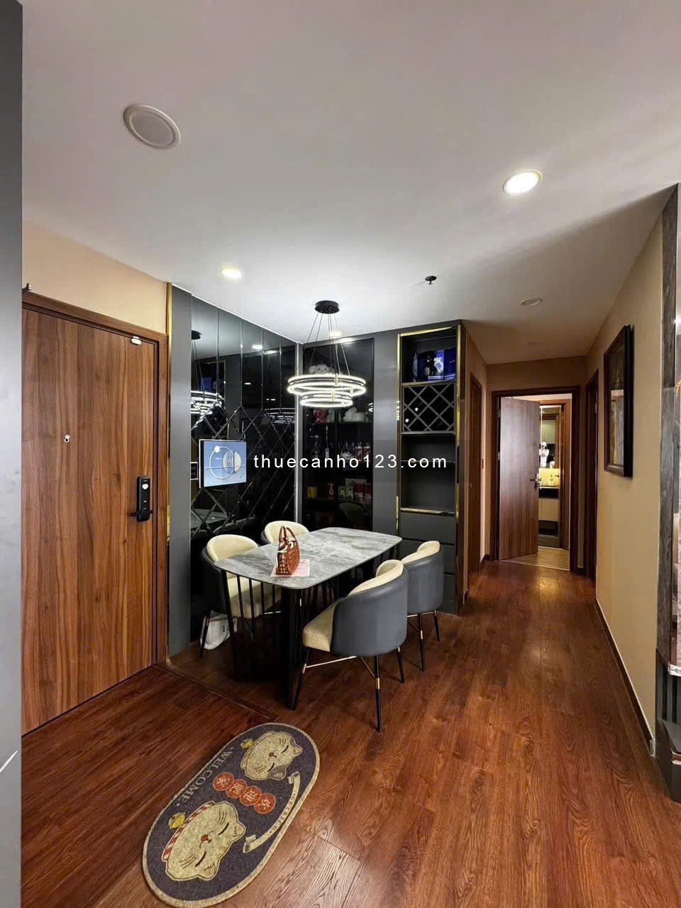 CC Cao Cấp Pearl Plaza. Điện Biên Phủ Bình Thạnh. 68m2 2PN. Full NT. 17.5TR - Ảnh 2