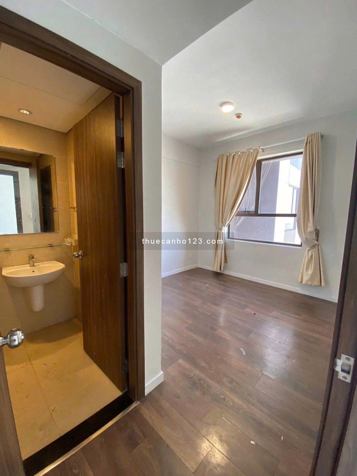 Cho thuê chung cư Ruby Garden 2PN, DT 68m2, trống nội thất giá 8,5 triệu/tháng - Ảnh 4