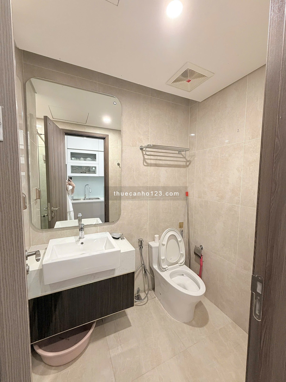 Cho thuê căn hộ Hoàng Huy Commerce 2PN DT 54m2 full đồ view bể bơi giá chỉ 10 triệu/tháng - Ảnh 6