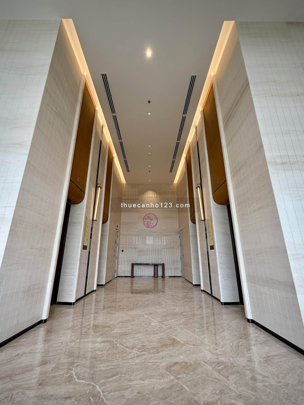 Cho thuê căn hộ 3PN, NTCB, 120m², view tuyệt đẹp tại chung cư Essensia Sky, giá 20 triệu/tháng - Ảnh 3