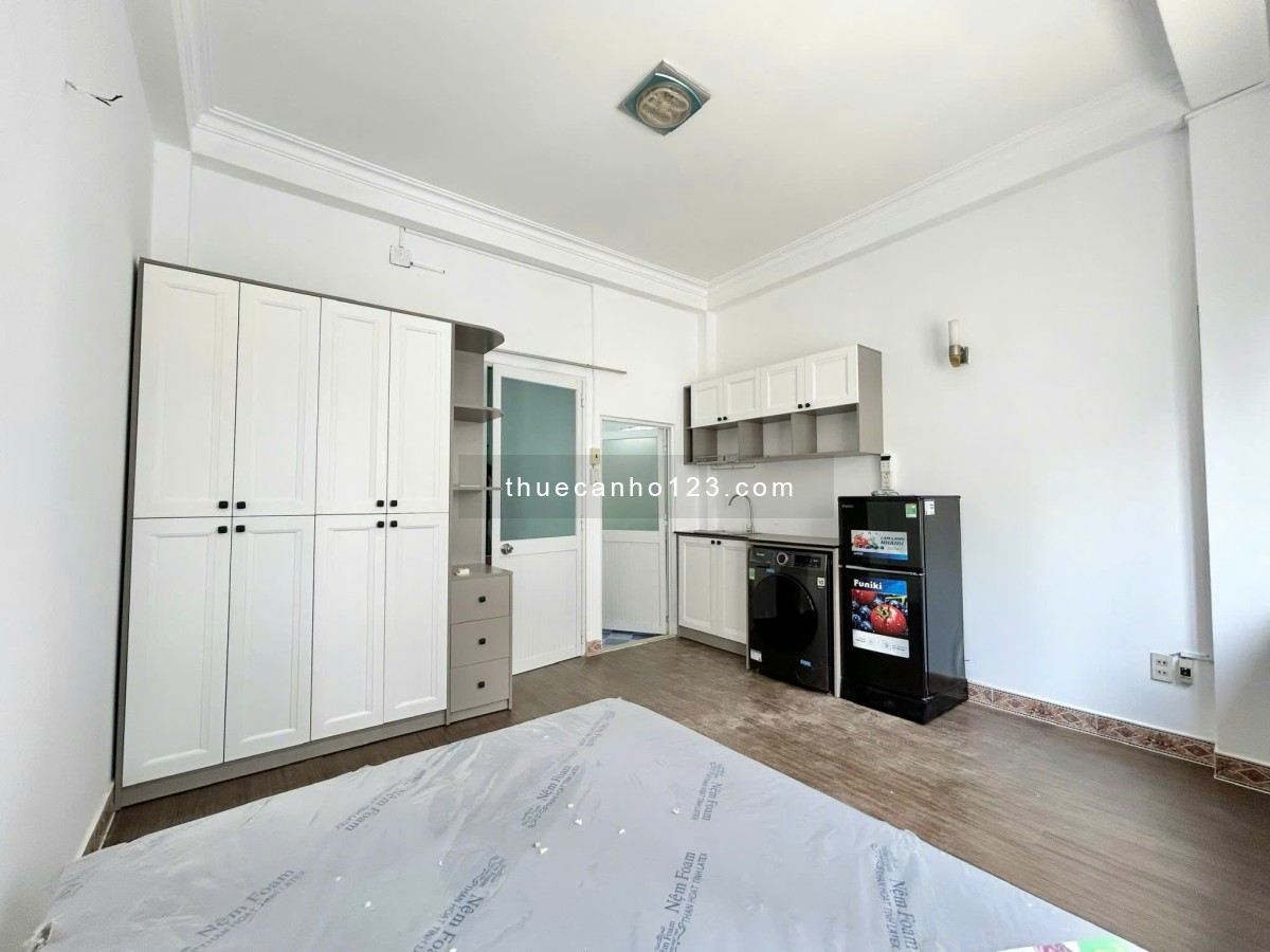 Cho thuê căn hộ Nguyễn Hữu Cảnh DT 42m², có cửa sổ thoáng, đủ nội thất, giá chỉ 6,7 triệu - Ảnh 2