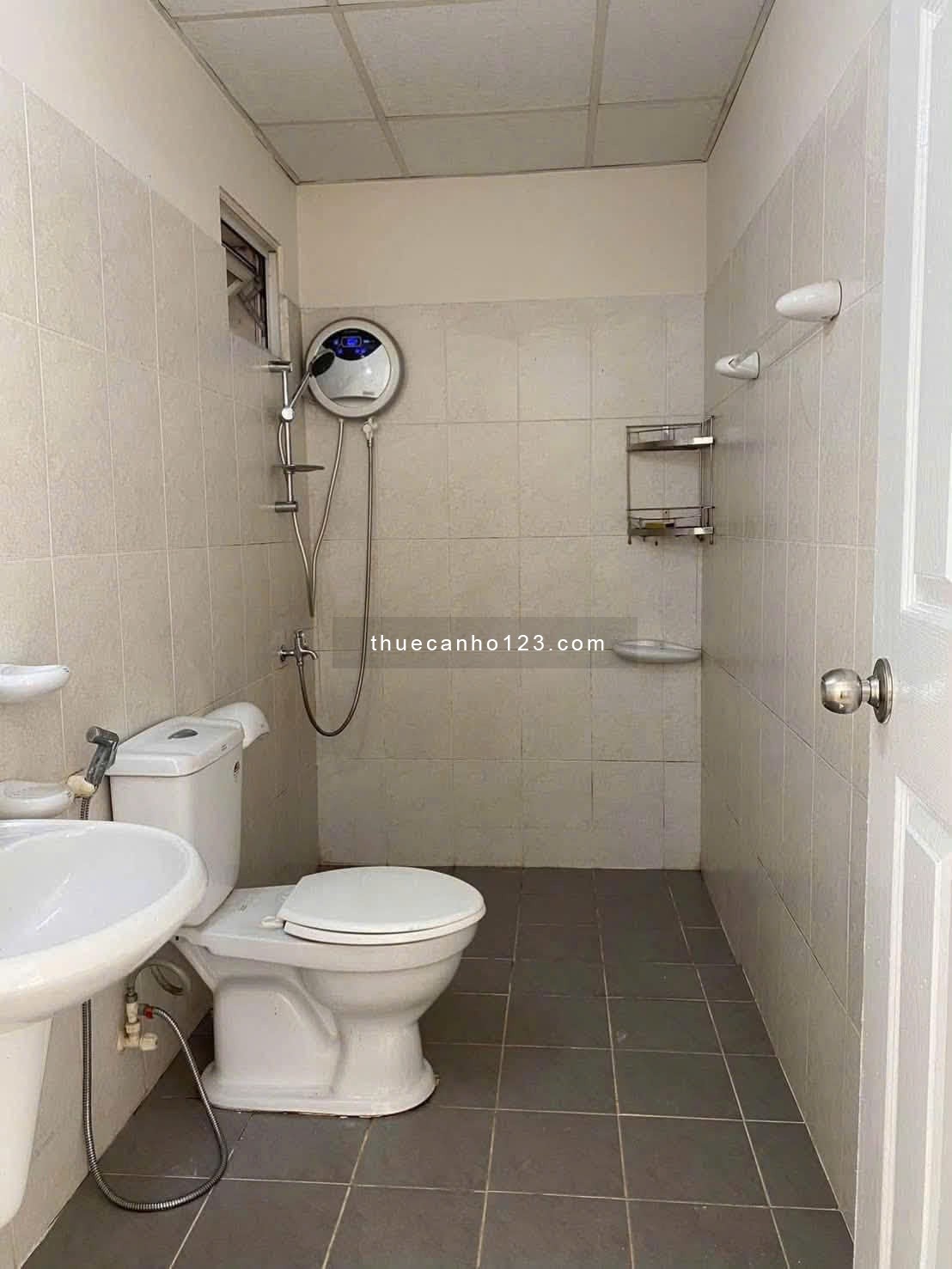 Chung Cư Phú Thạnh, 2PN 83m2 ban công, ko nội thất Giá 8.5tr/th - Ảnh 6