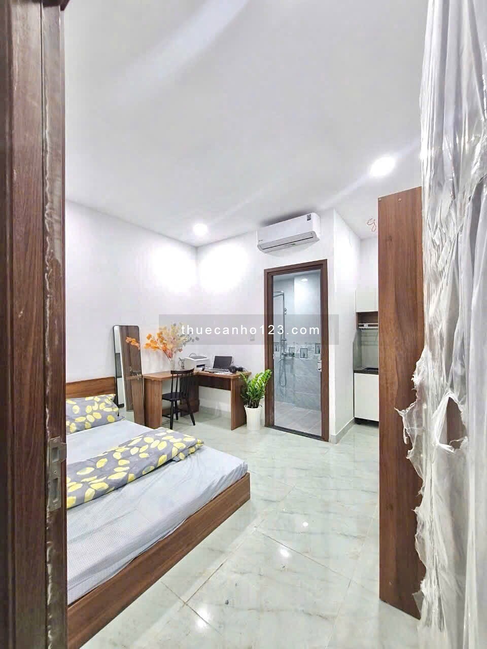 CHO THUÊ PHÒNG STUDIO PHAN BỘI CHÂU FULL NỘI THẤT, HÀNH LANG RỘNG, THANG MÁY ĐH KINH TẾ, ĐH SG - Ảnh 1