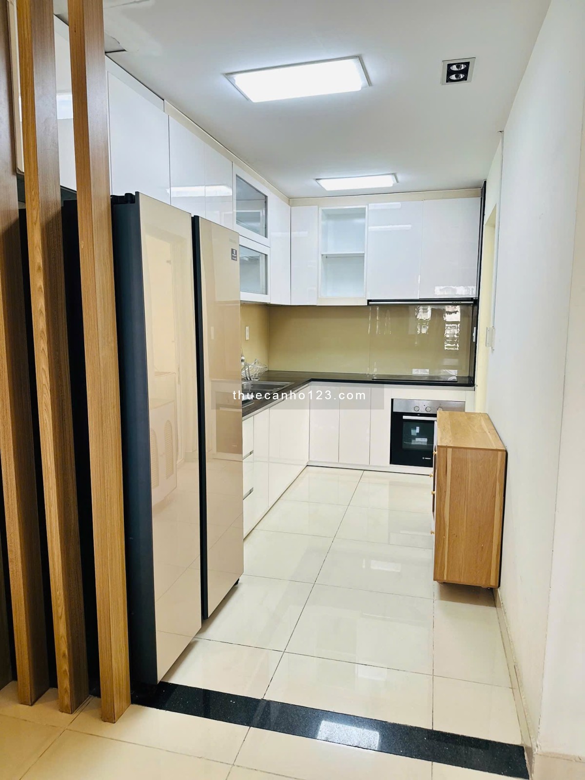 Cho thuê căn hộ 3PN - Cảnh Viên 3 - Phú Mỹ Hưng 118m2 , có ô xe hơi , giá thuê chỉ :23 triệu - Ảnh 4