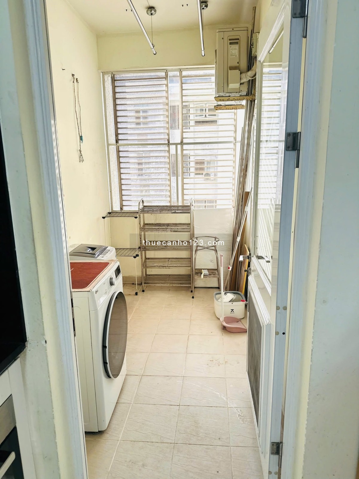 Cho thuê căn hộ 3PN - Cảnh Viên 3 - Phú Mỹ Hưng 118m2 , có ô xe hơi , giá thuê chỉ :23 triệu - Ảnh 5