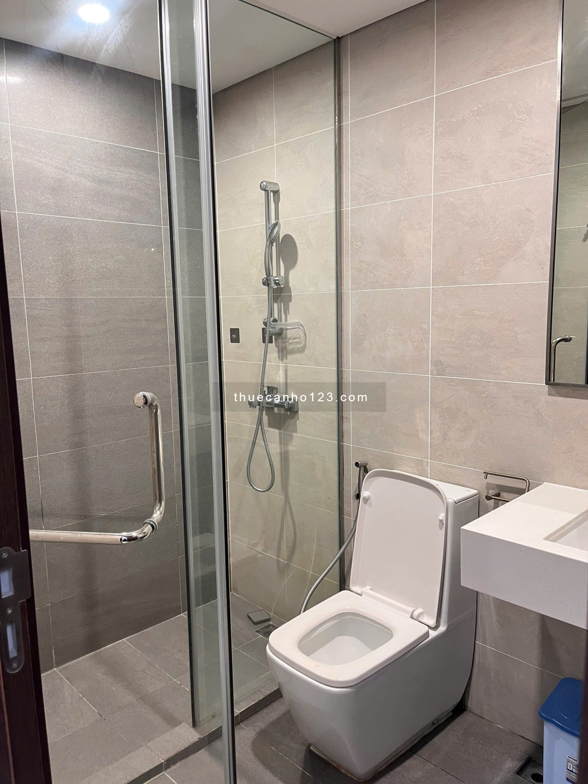 Cho thuê căn hộ One Verandah 2PN, DT 80m², view thành phố, full nội thất, chỉ 22 triệu/tháng - Ảnh 3