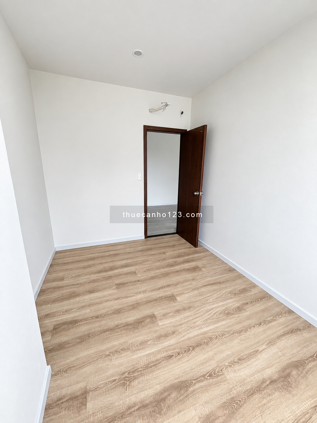 Tìm đâu ra căn hộ 2PN, DT 55m², mới 100% giá chỉ 5,7 triệu? Bcons Avenue đang có sẵn! - Ảnh 3