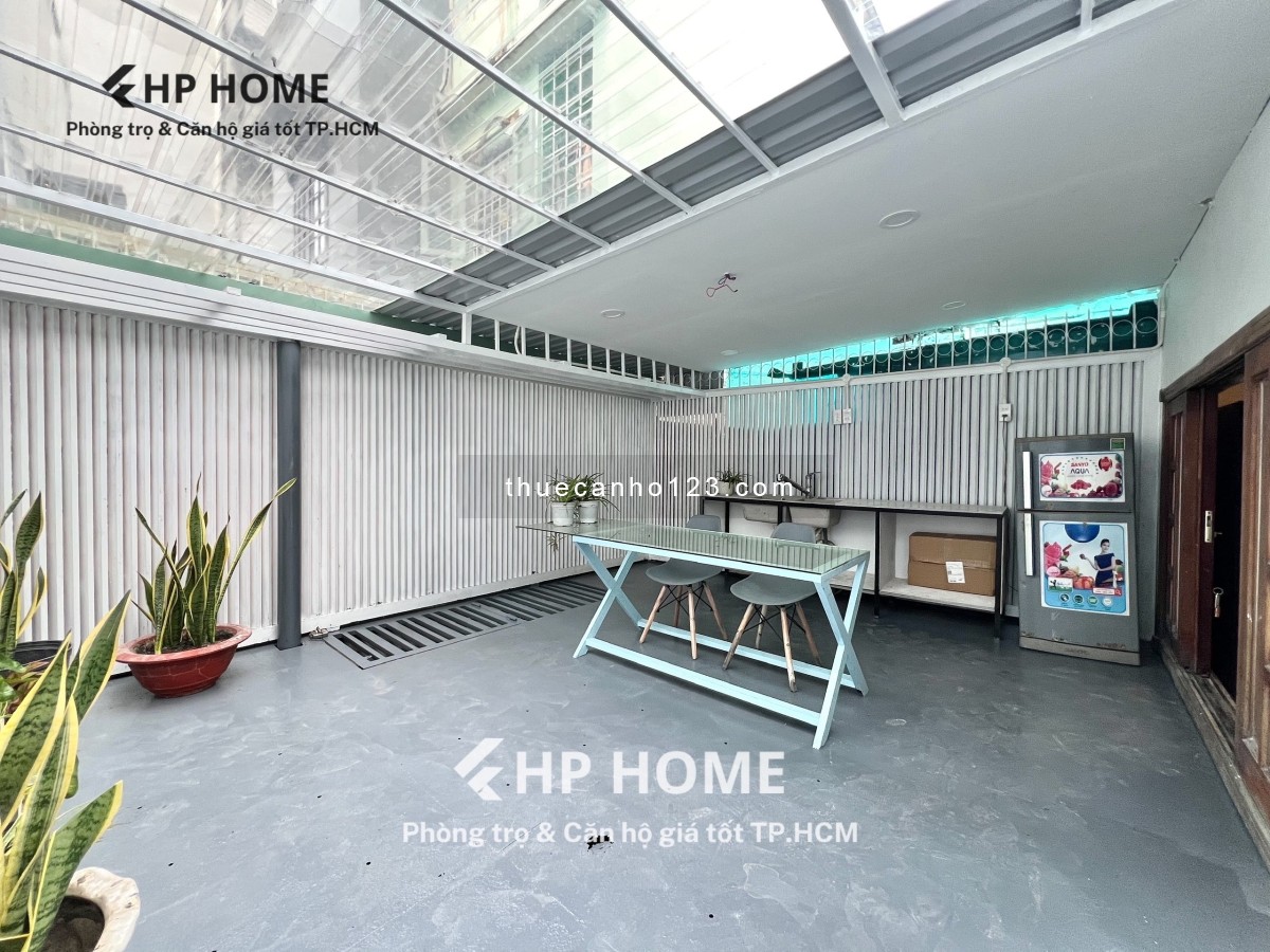 Cho thuê căn hộ tách bếp bancon lớn gần Hàng Xanh đường Bạch Đằng - Bình Thạnh - Ảnh 2