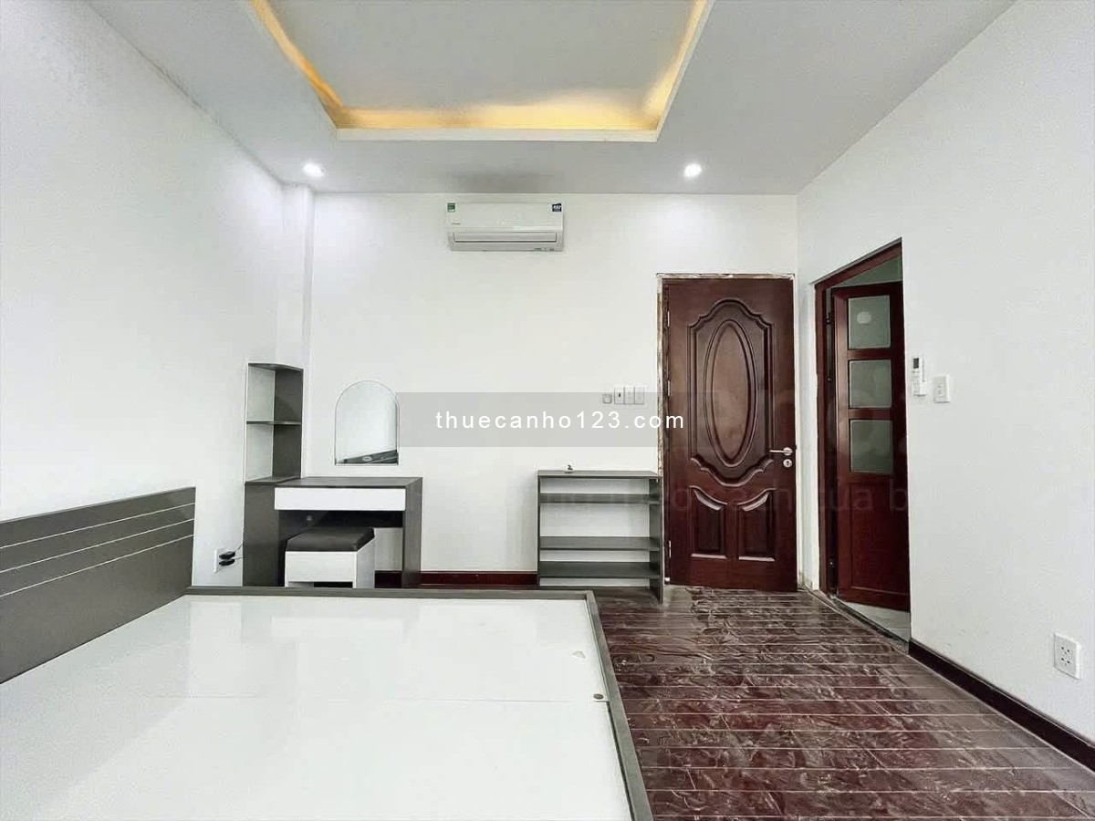 Cho thuê căn hộ ban công 38m² tại Ngô Tất Tố, Bình Thạnh gần khu Thị Nghè, sát Quận 1, Hàng Xanh - Ảnh 4