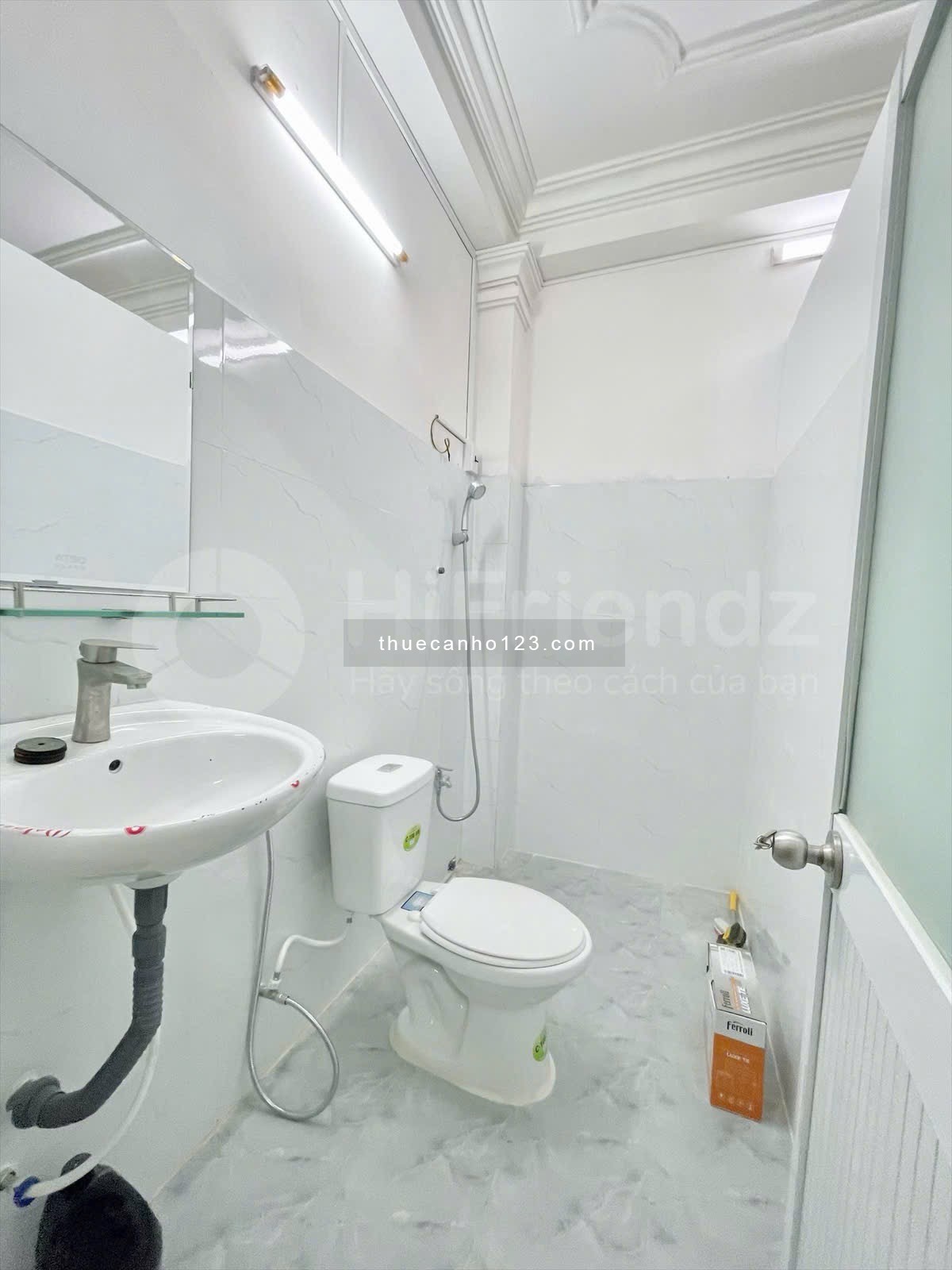 Cho thuê căn hộ 2PN Hàng Xanh - Full nội thất cửa sổ bếp riêng máy giặt riêng - Tiện di chuyển Q1 Q2 - Ảnh 3