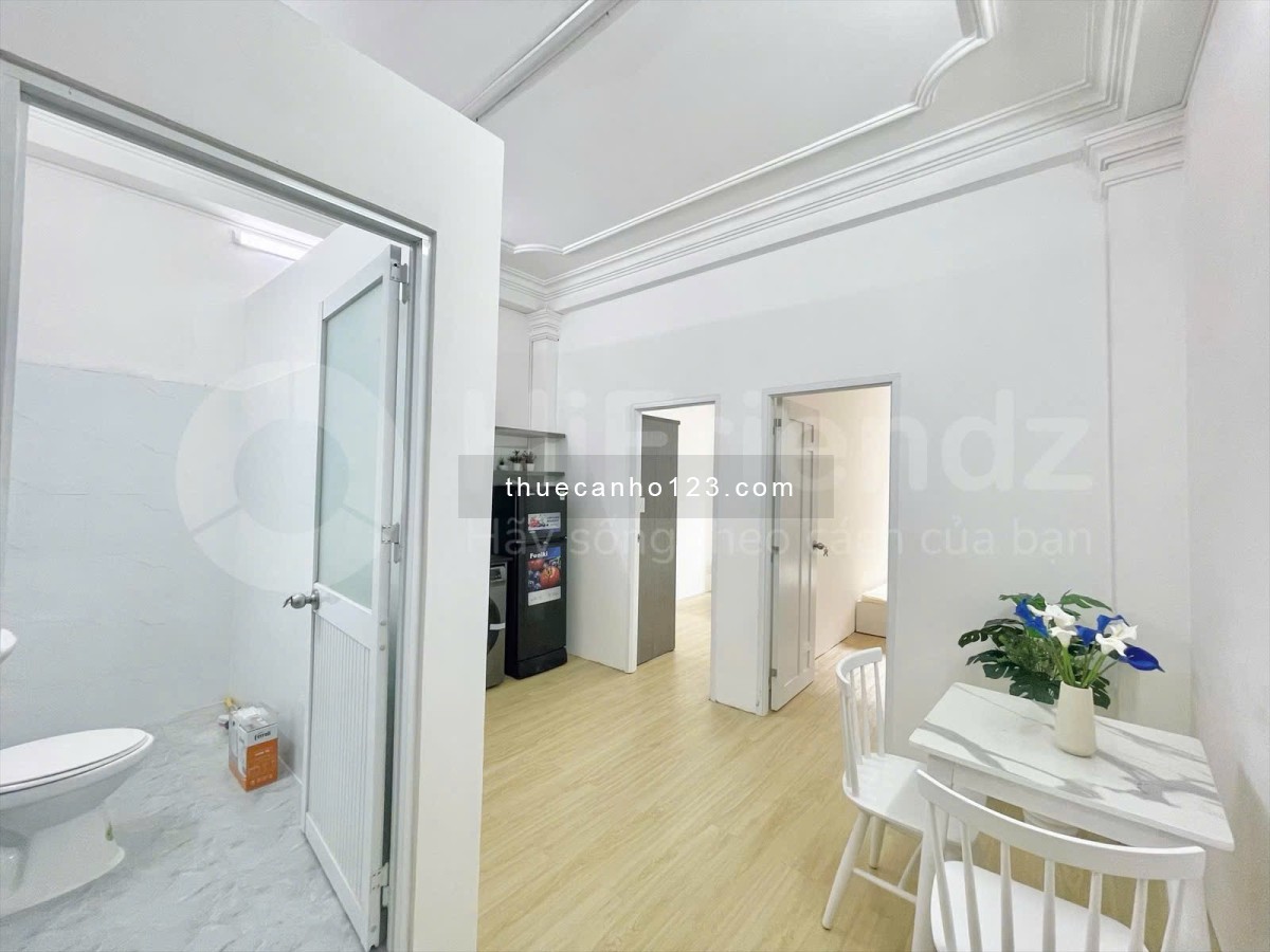 Cho thuê căn hộ 2PN Hàng Xanh - Full nội thất cửa sổ bếp riêng máy giặt riêng - Tiện di chuyển Q1 Q2 - Ảnh 5