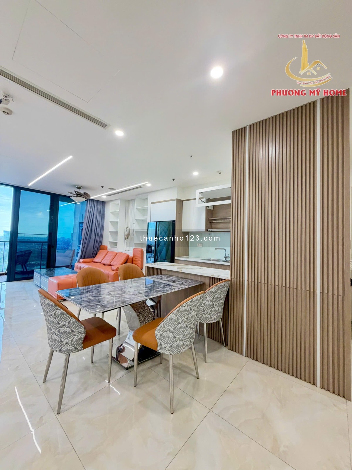 Cho thuê căn hộ Vinhomes Golden River view đẹp, giá tốt chỉ 50 triệu/tháng - Ảnh 3
