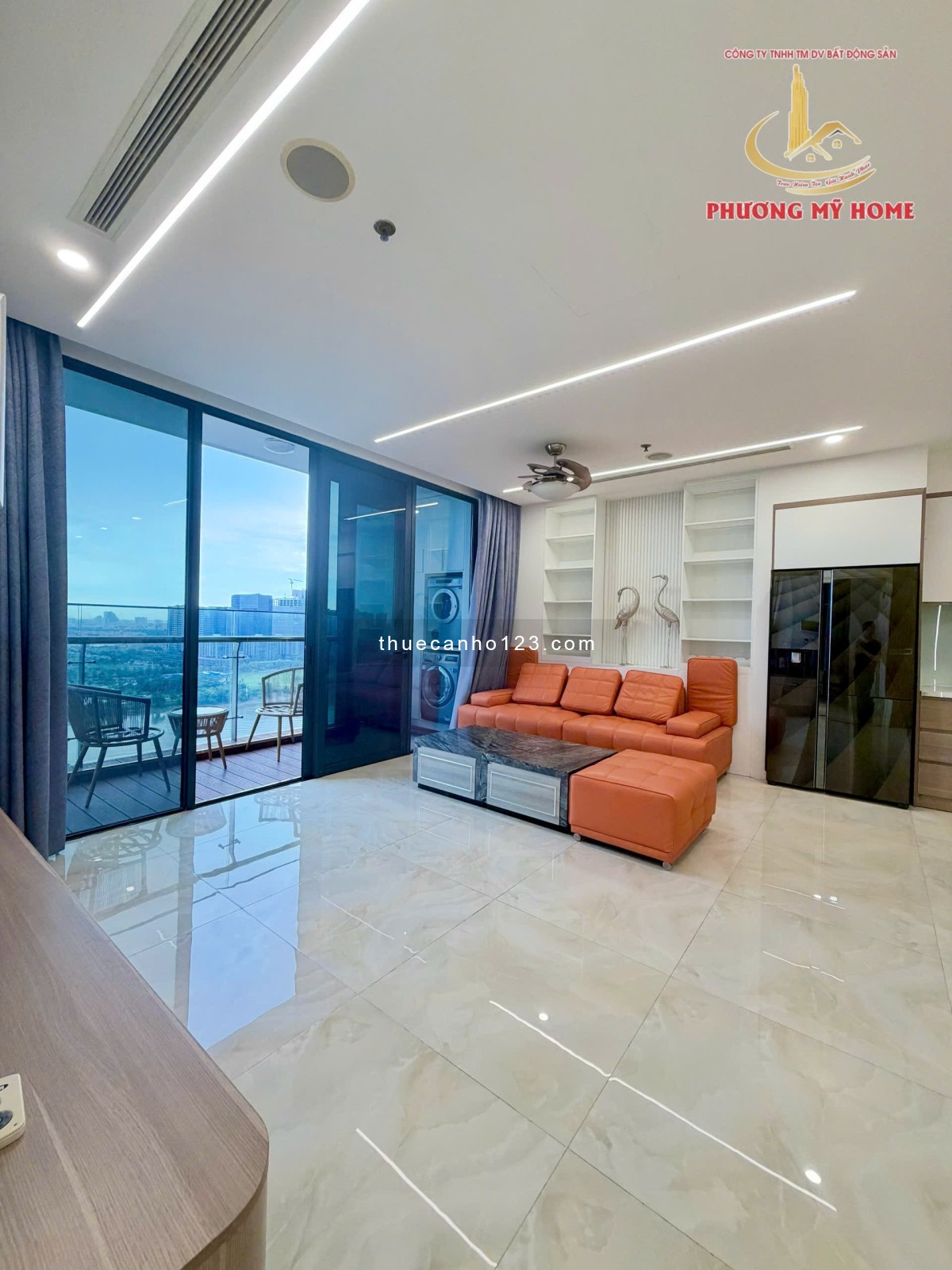 Cho thuê căn hộ Vinhomes Golden River view đẹp, giá tốt chỉ 50 triệu/tháng - Ảnh 4