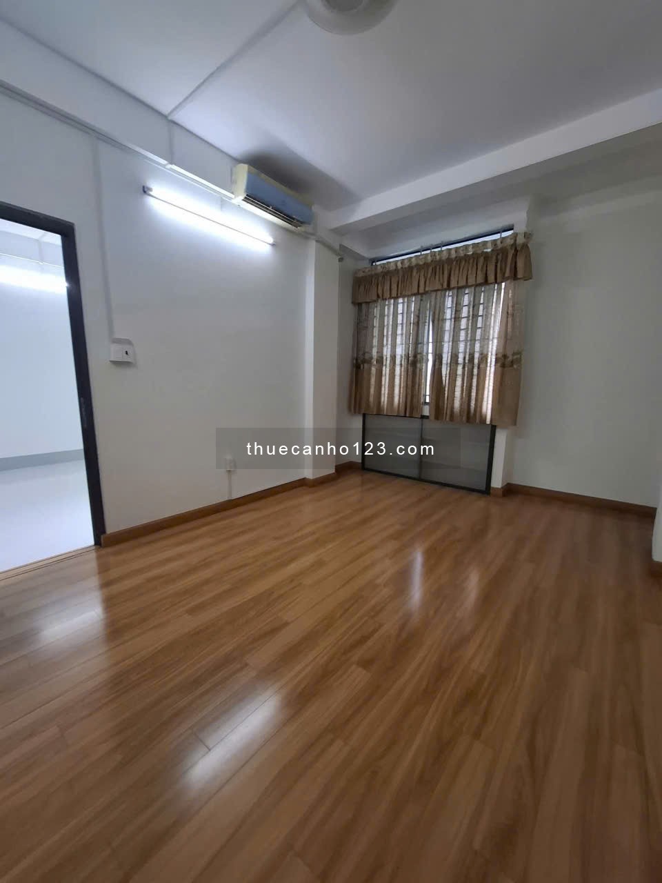 Chung cư 312 Lạc Long Quân, Q11: 1p ngủ, 7 triệu, nhà trống - Ảnh 8