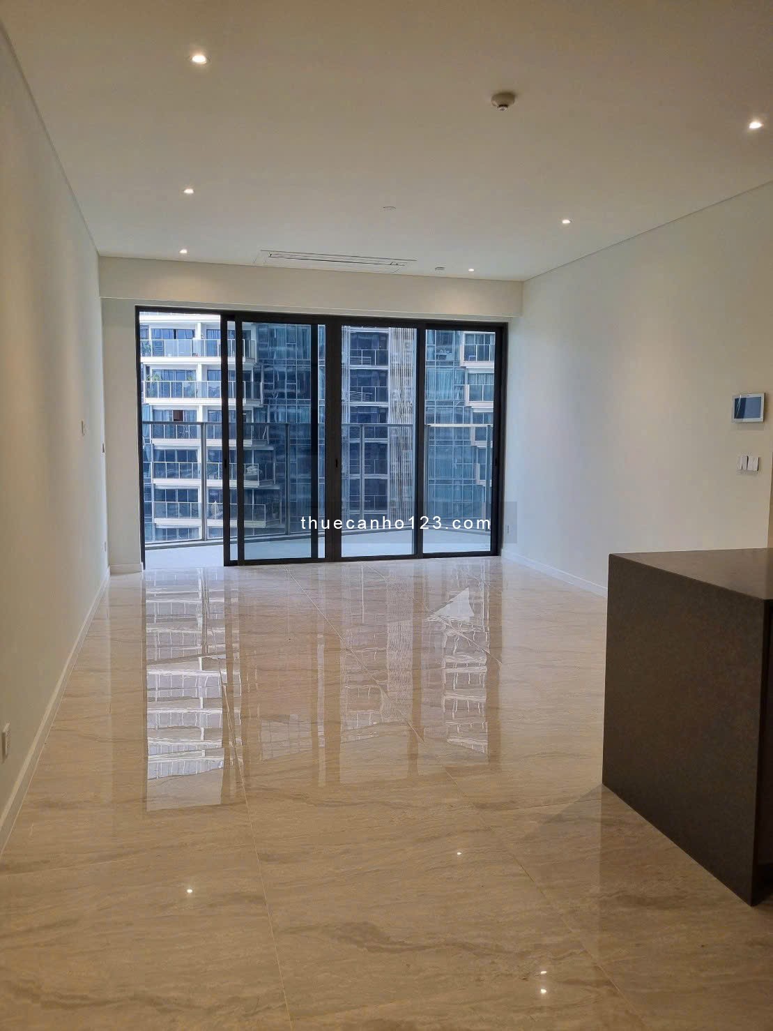 Cho thuê căn hộ The Opera Residence-Metropole, 2PN, 94m², 50 triệu, view sông, cầu Bason, Hot! - Ảnh 3