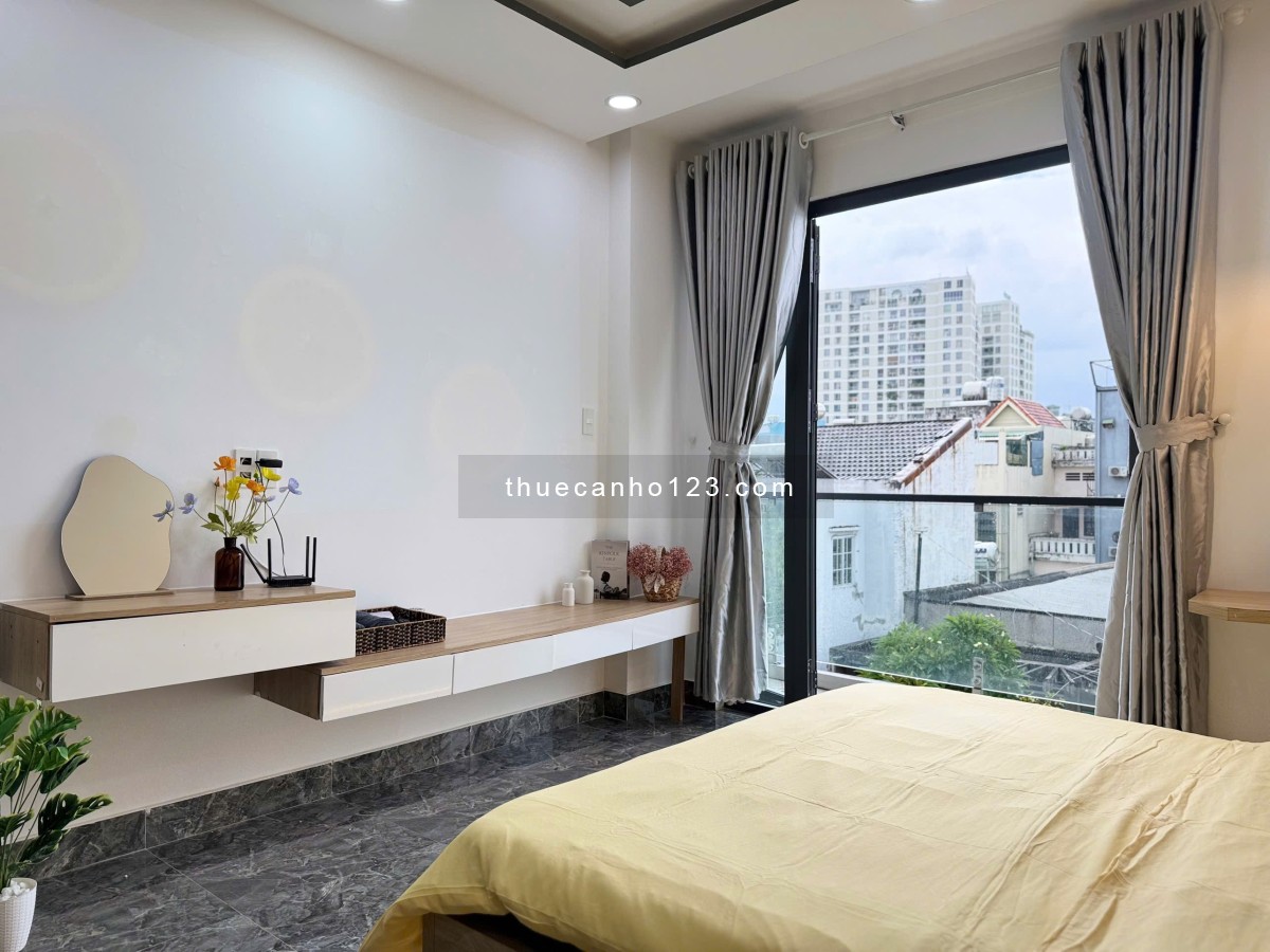 CĂN HỘ BAN CÔNG, FULL NỘI THẤT, PHÒNG MỚI 100% – THÍCH QUẢNG ĐỨC, PHÚ NHUẬN, GẦN QUẬN 1, SÂN BAY - Ảnh 1